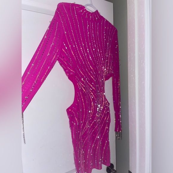 brand new with tags pink cut out dress - Picture 4 of 6